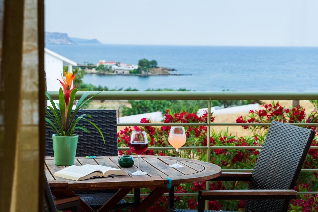 Villa Luisa Exclusive Residences モネンバシア エクステリア 写真