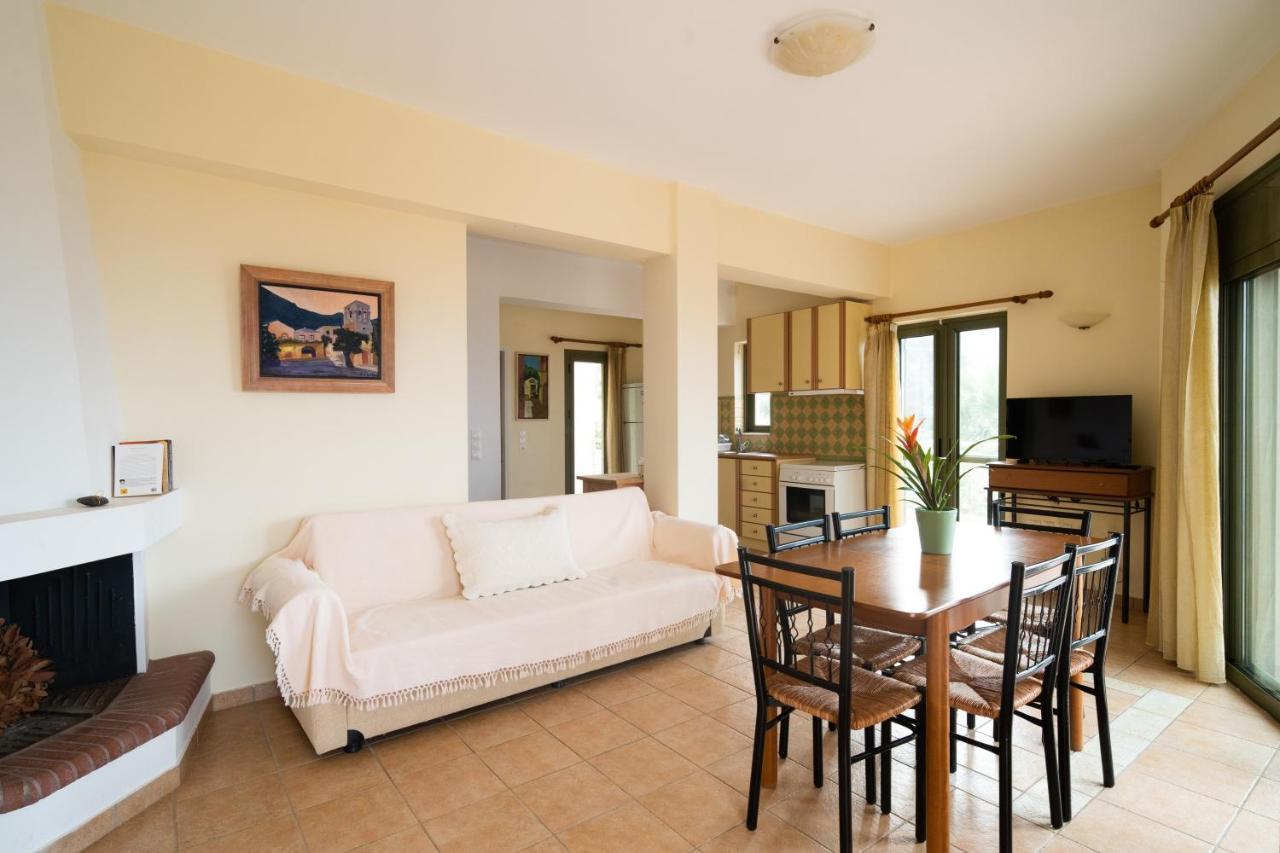 Villa Luisa Exclusive Residences モネンバシア エクステリア 写真