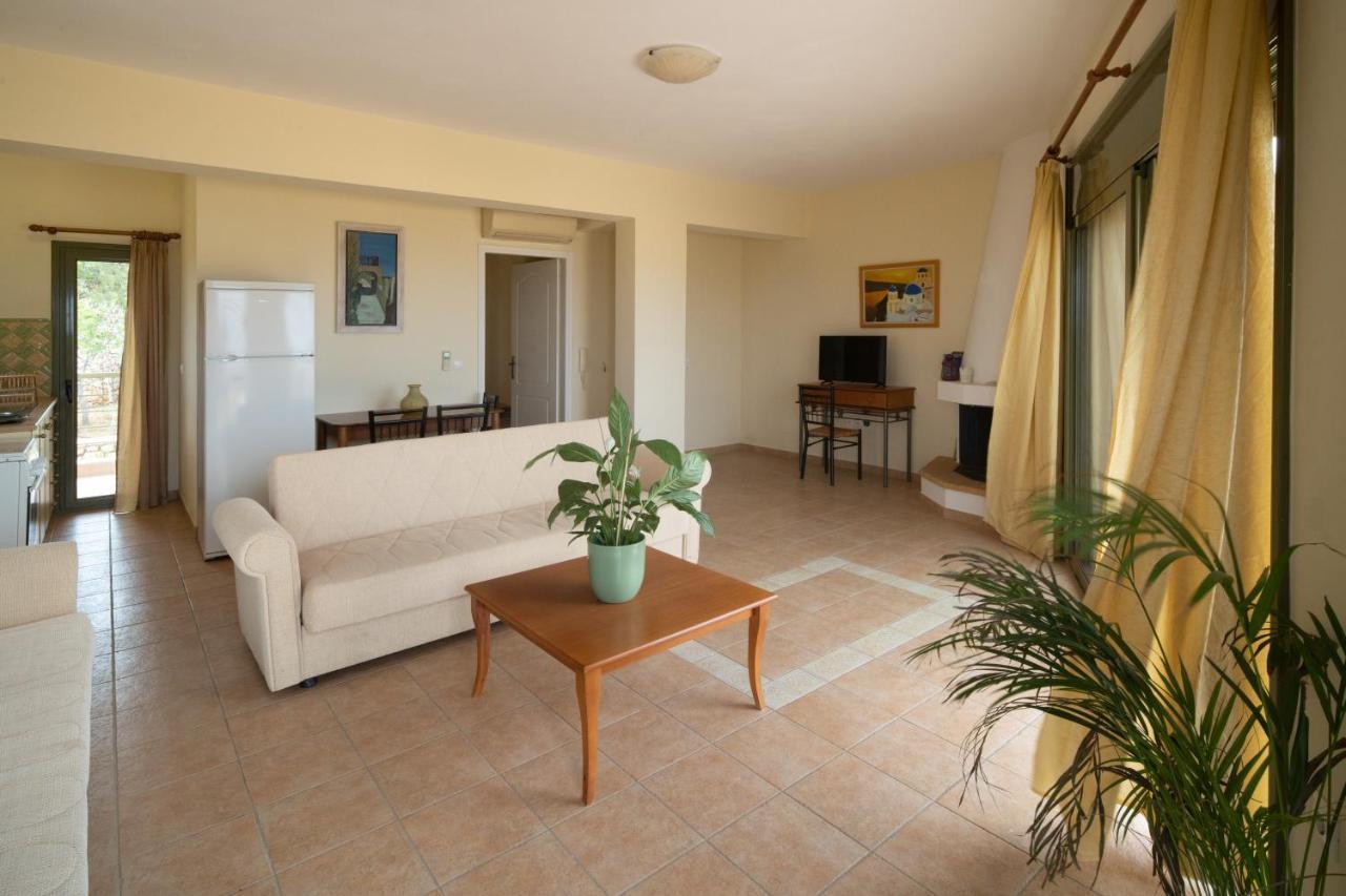 Villa Luisa Exclusive Residences モネンバシア エクステリア 写真